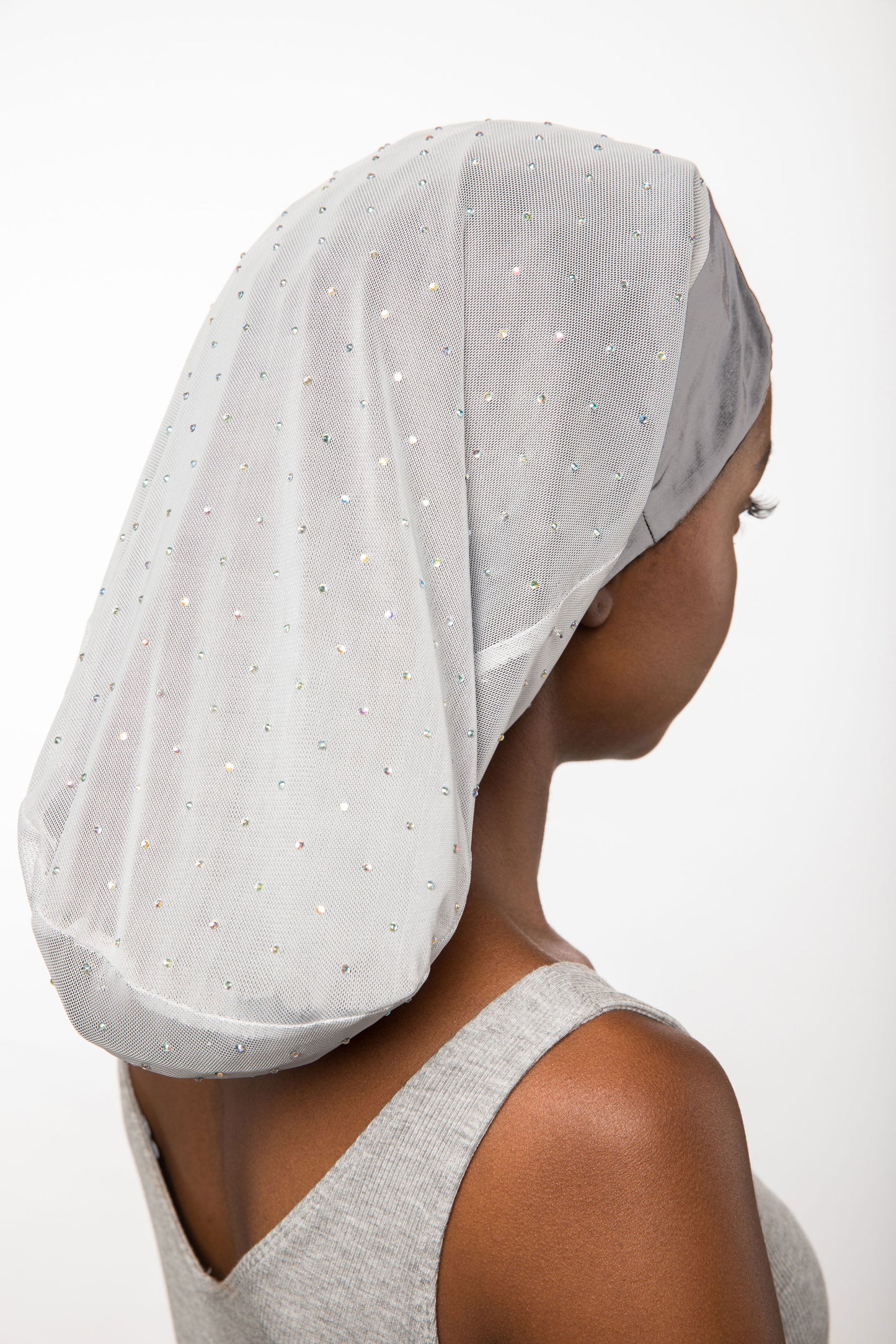Silver Mesh Satin-Lined Bonnet with a Silver Gray Band | Angel