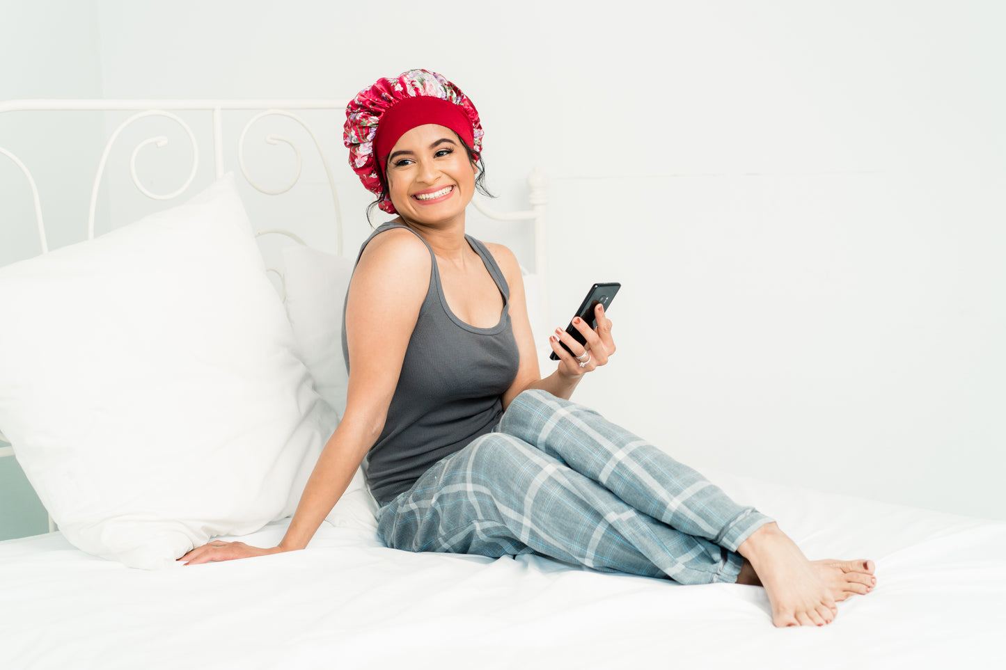 Satin-Lined Bonnet With Floral Pattern | Sophia